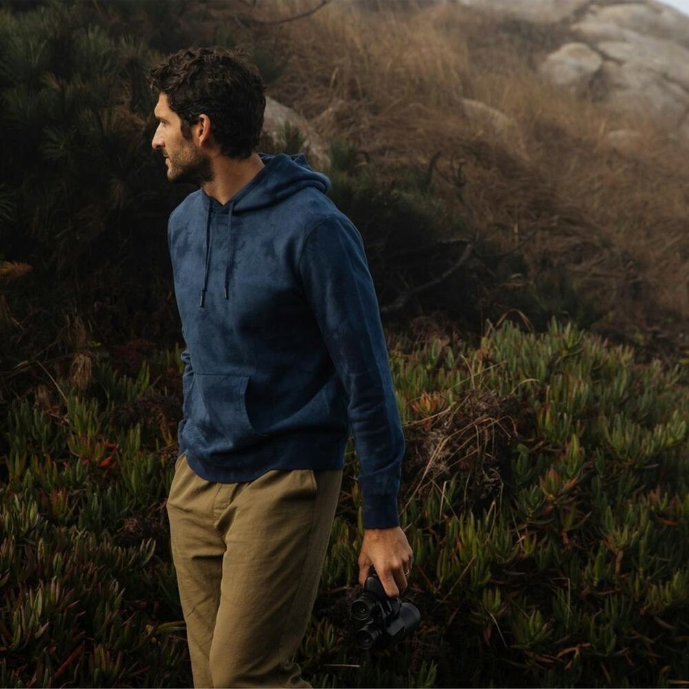 Wellen Huckberry Men’s Unisex Vintage Wash Tie-Dye Hoodie | Navy Blue | XS